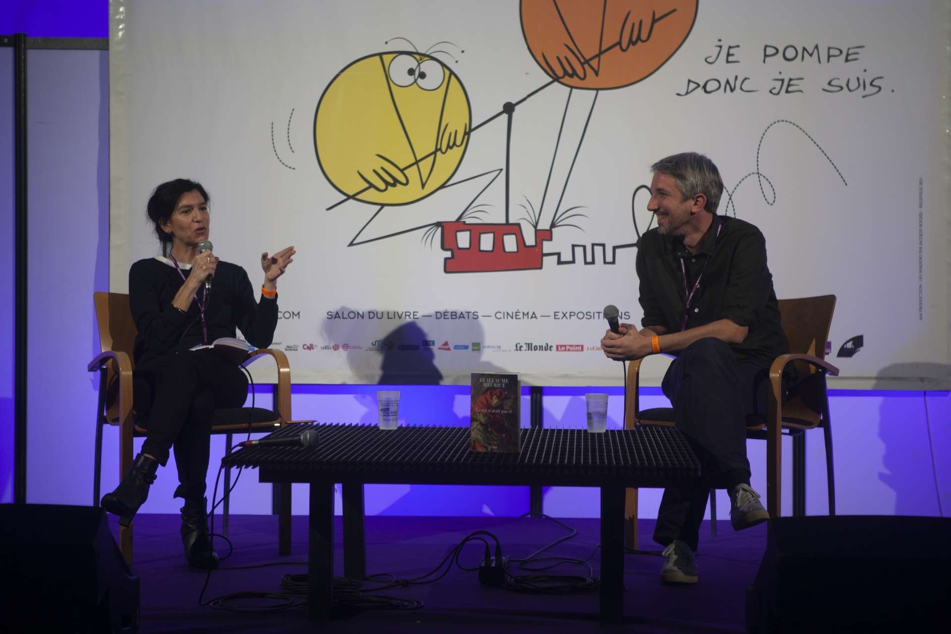 Dans le café littéraire, avec Clara Dupont-Monod et Guillaume Meurisse aux RVH 2021 (c) Amélie Debray