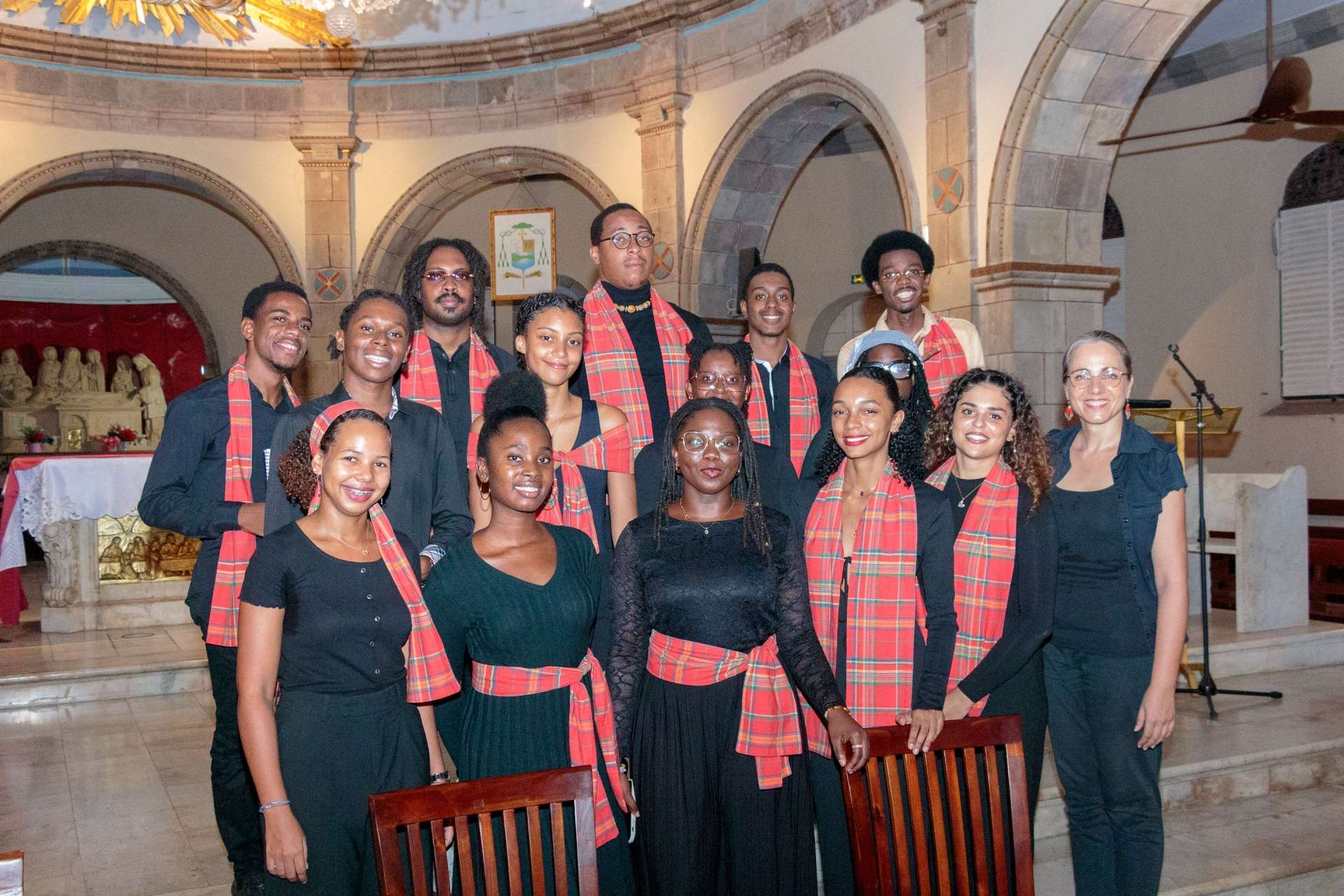 Le Jeune Chœur de Guadeloupe dans la cathédrale de Basse-Terre (971)