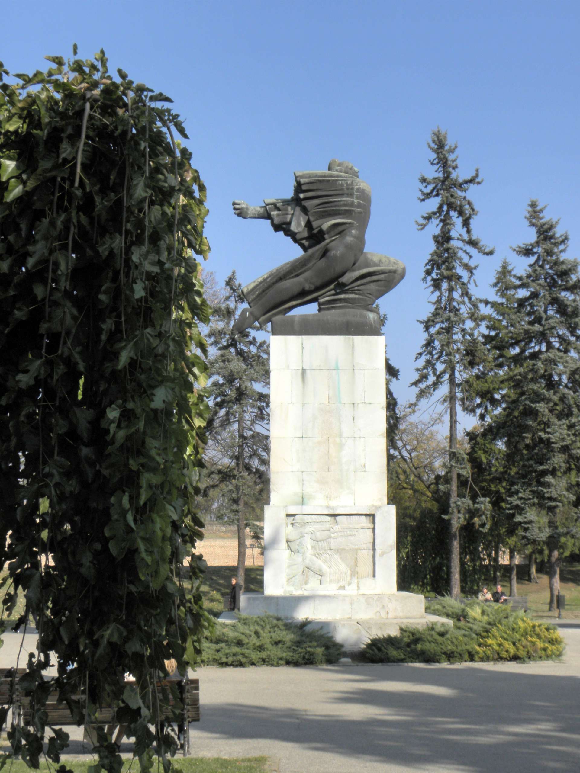 monument de reconnaissance à la France situé à Belgrade.